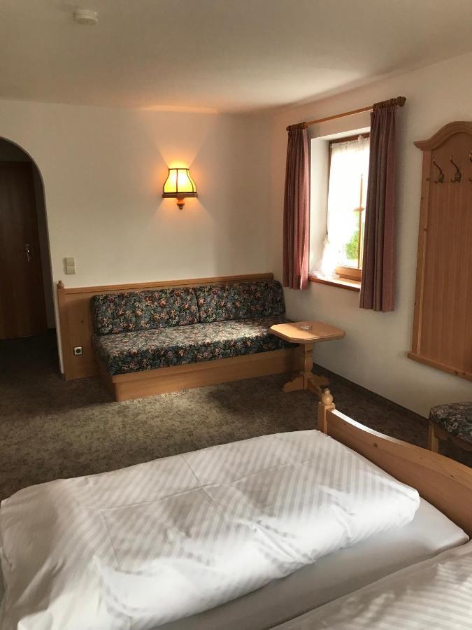 Gaestehaus Schwarzlofer Reit im Winkl Luaran gambar