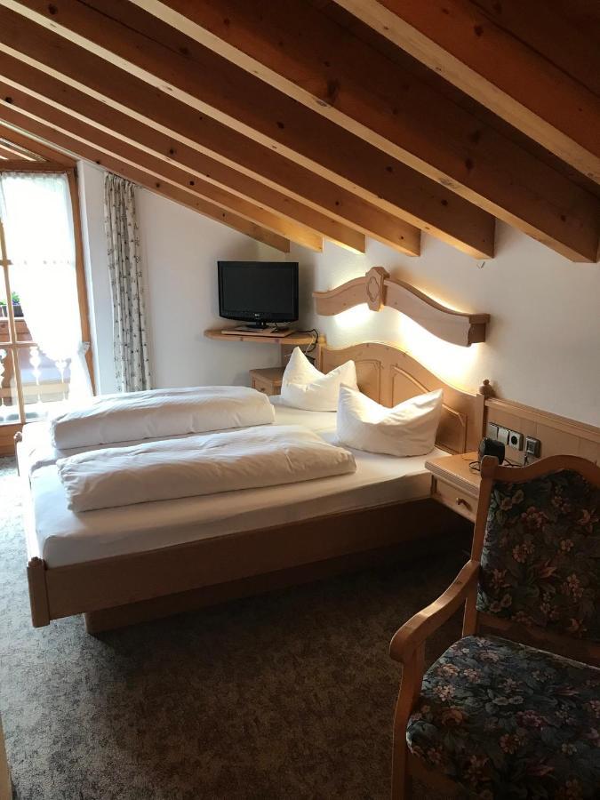 Gaestehaus Schwarzlofer Reit im Winkl Luaran gambar